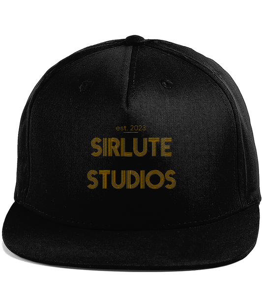 Sirlute Studios est 2023 Cap