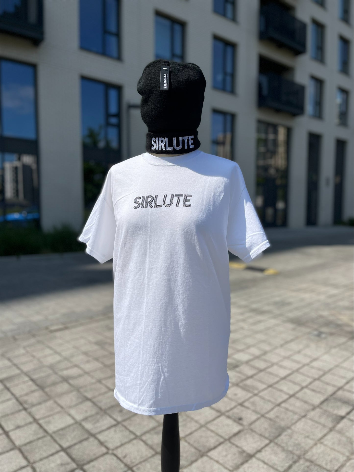 ORIGINAL Sirlute Tee