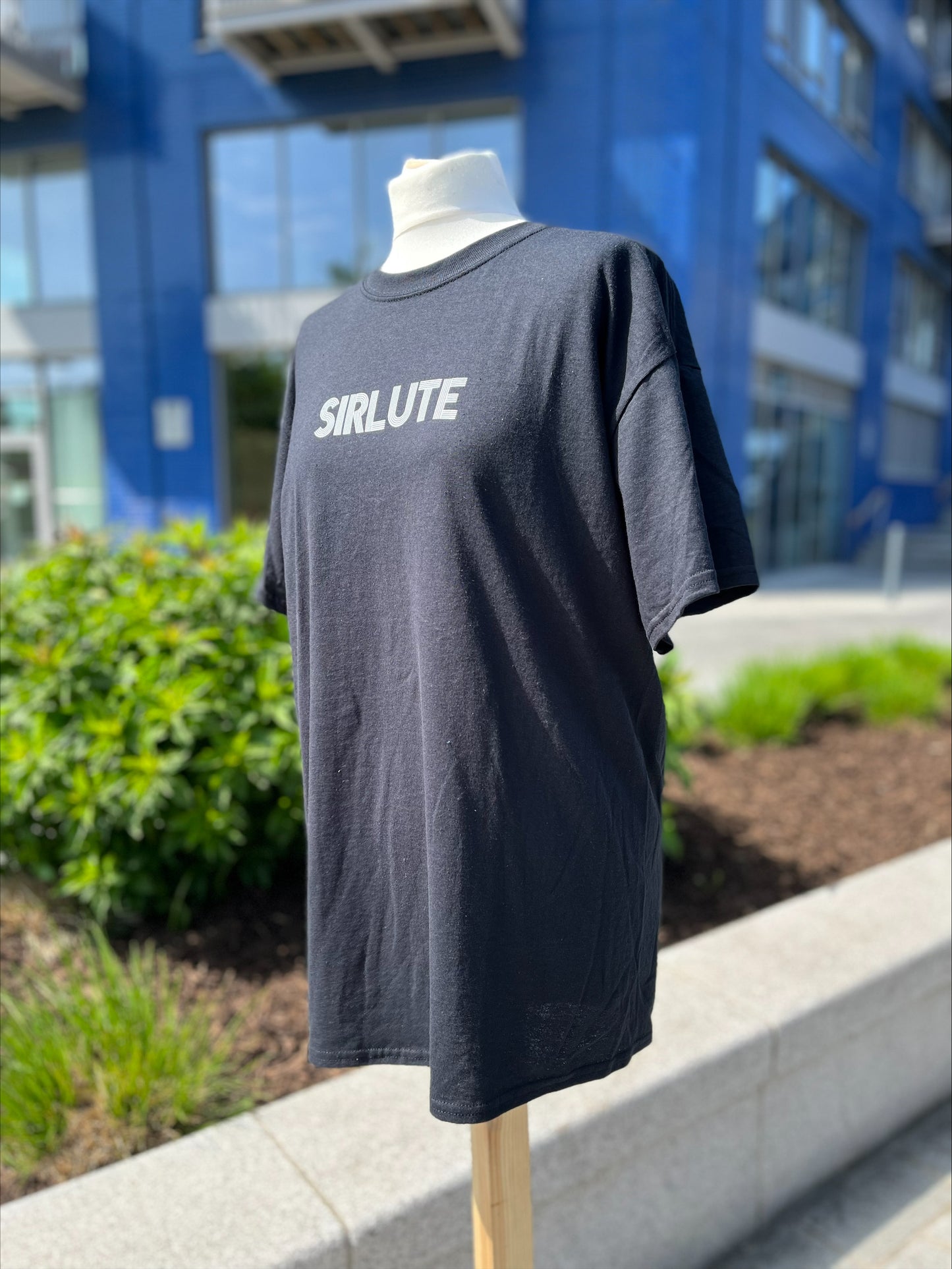 ORIGINAL Sirlute Tee